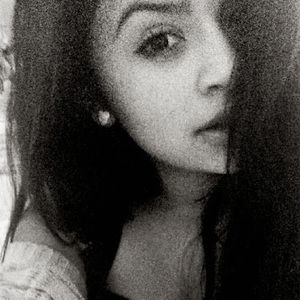 Meet your Posher, Leslie